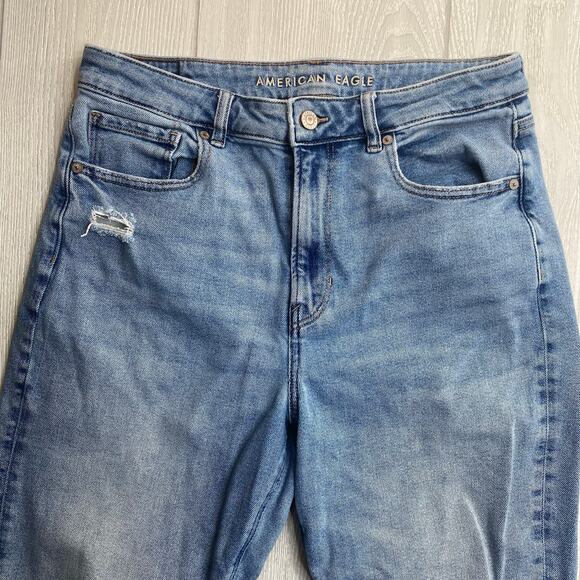 American Eagle Women's Denim Blue Distressed Mom Jeans Size 12 - Picture 9 of 12